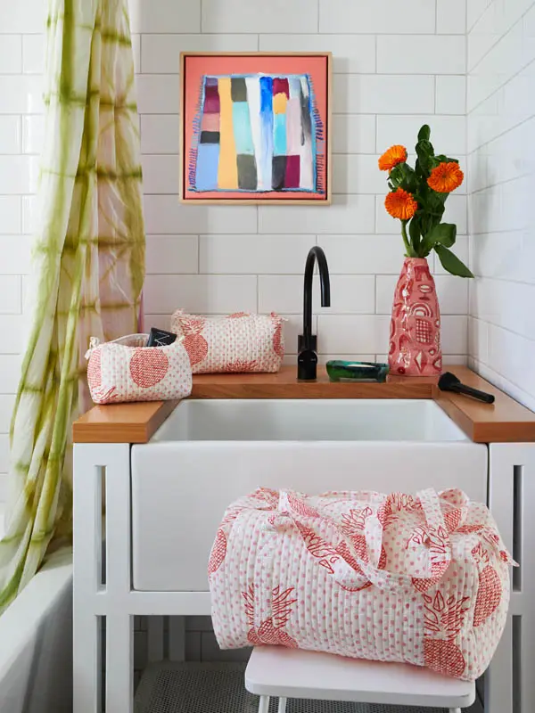 Toiletry bags, for Lumière