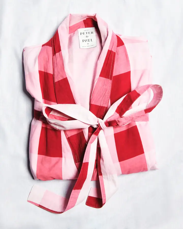 Robe collection, for Peter & Paul: photograph 3 of 5